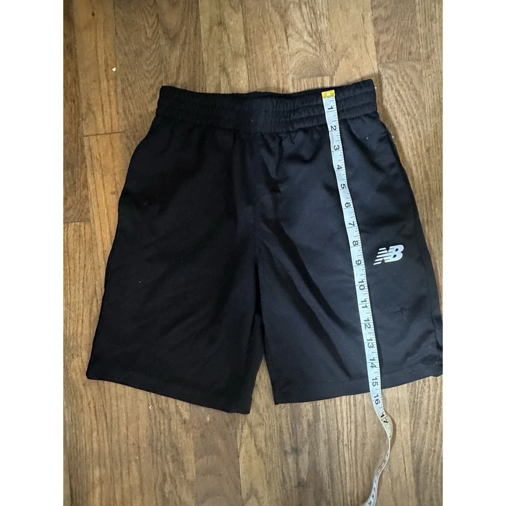 New Balance Black Mesh Athletic Shorts Size 12 Drawstring Breathable Elastic